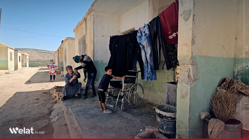 Efrîn.. Gelek malbatên vegeriyayî di rewşên zehmet de li kampekê dijîn